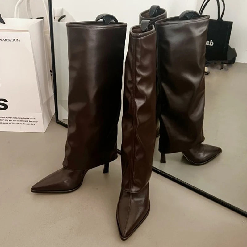 PRETTYGIRL ICONIC BOOTS™